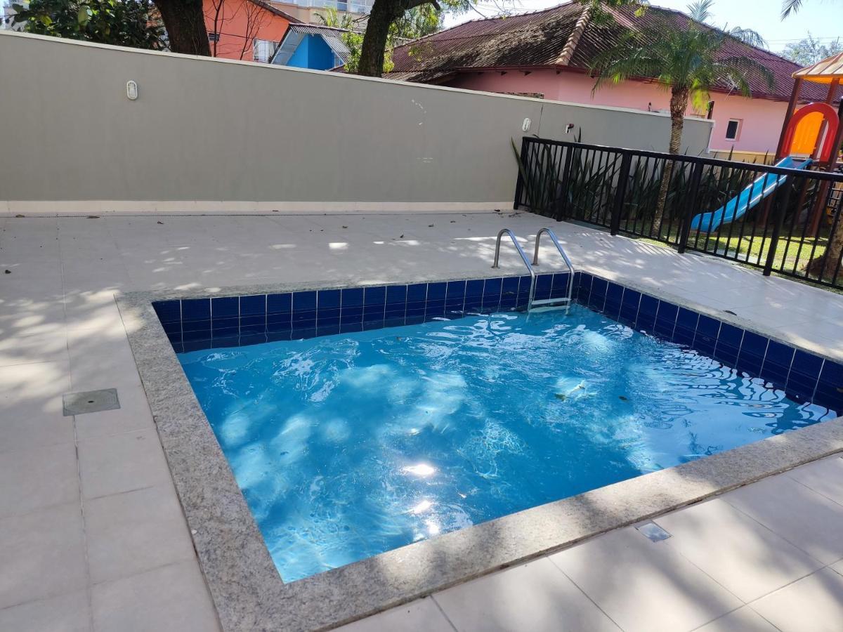 Bem Localizado Com Ar Condicionado E Piscina Apartment *