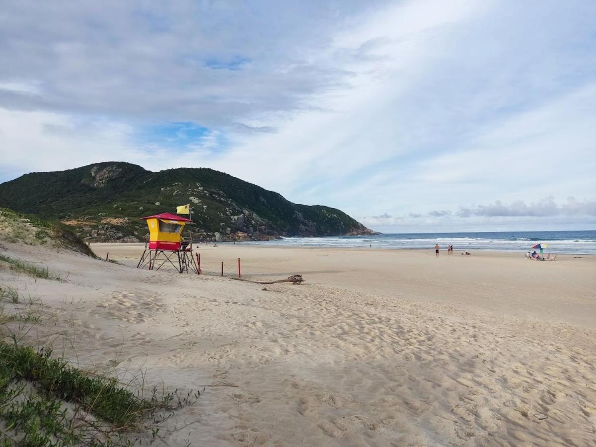 Bem Localizado Com Ar Condicionado E Piscina * Florianopolis